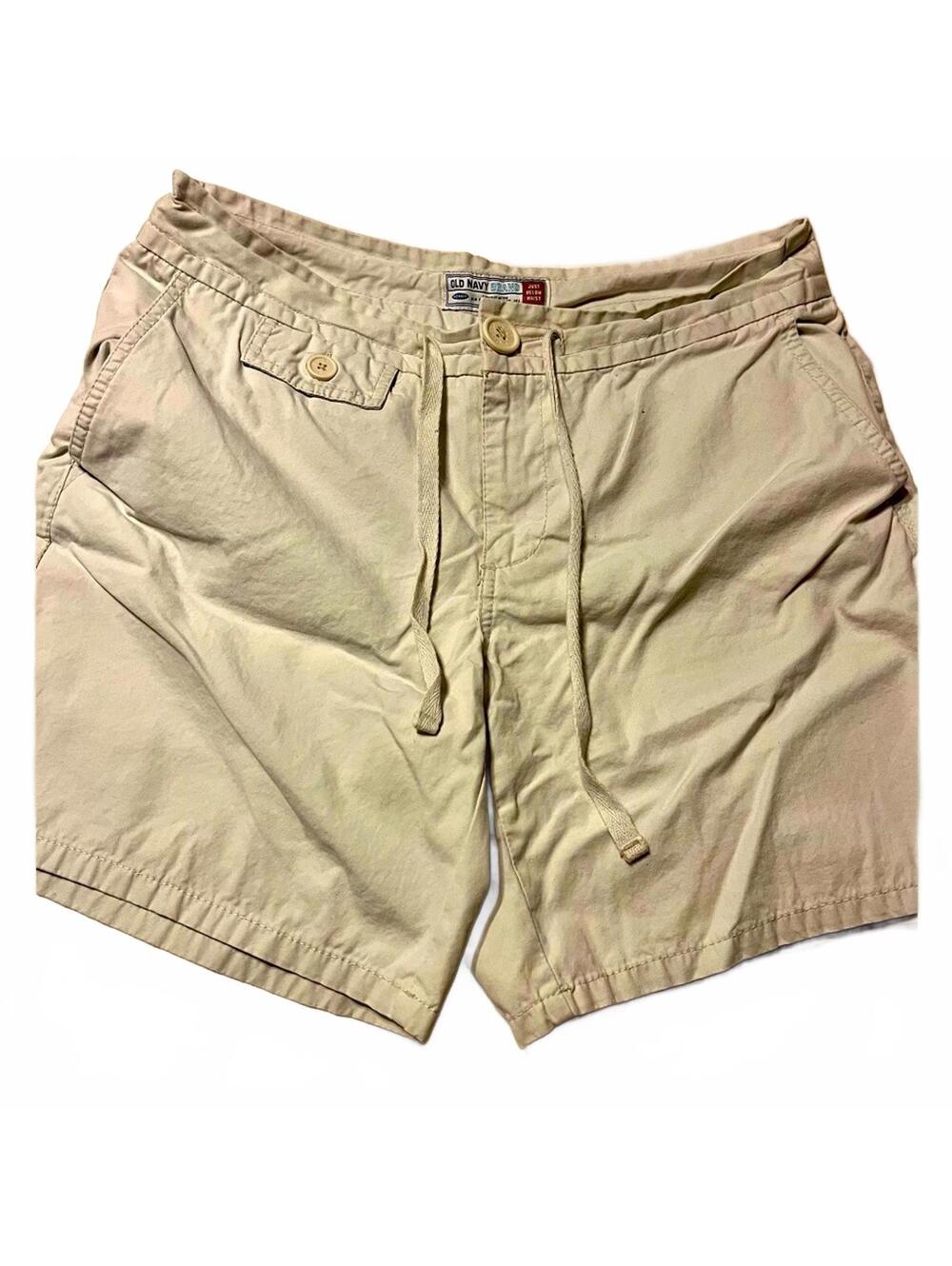 Old Navy Khaki Shorts – Classic Casual Chino Style